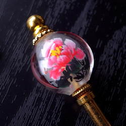 Kanzashi牡丹吹製玻璃珠 第1張的照片
