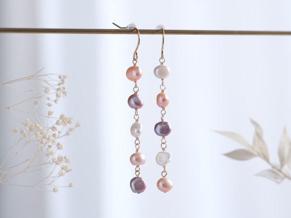 multi pink pearl earring：淡水バロックパール　ロングイヤリング・ピアス 3枚目の画像