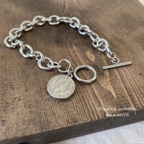 オールステンレス製 マンテルブレスレット コインチャーム付き