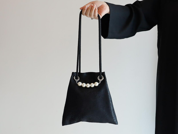 FUJIYAMA Pochette Satin Jacquard Black + Pearl 2WAY Minimal Poch 第1張的照片