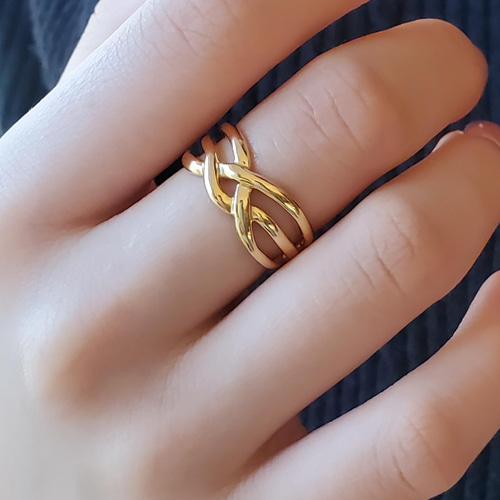 編み込み デザイン ゴールドリングk18GP RS-137 指輪・リング Ring