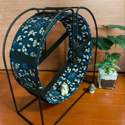 お好みの生地でホイールカバー、メタルサイレント32 回し車