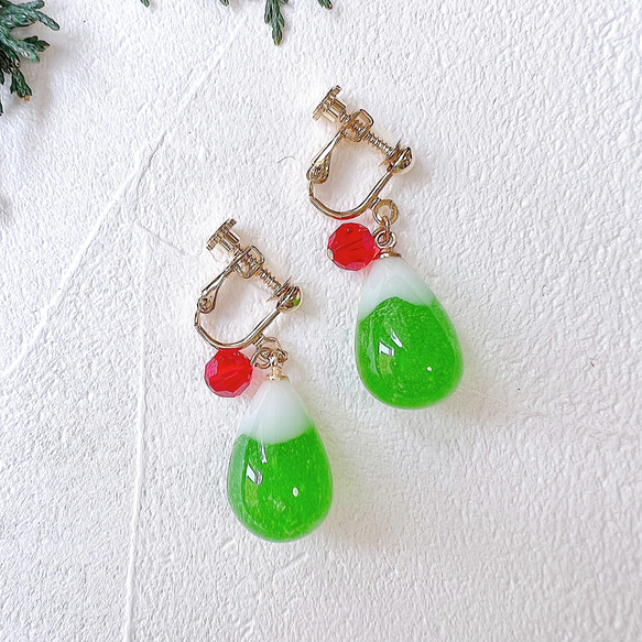 メロンソーダ グリーン 喫茶店 レジン 雫 イヤリング・ピアス