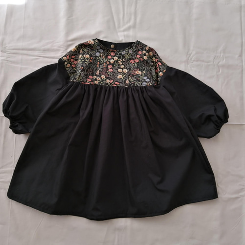 キッズ ビッグカラー花柄ワンピース 手厚く 100 入園 卒園 入学 女の子  