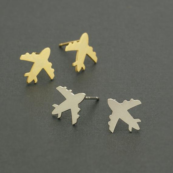 【2個入り(1ペア)】プレート飛行機ピアス、旅行、世界、イヤージャケット、2色選択可/E118-OP 2枚目の画像