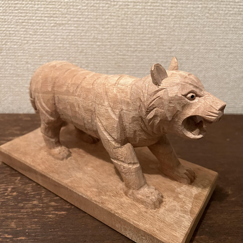 五黄の虎 木彫り彫刻 立体 獅子 寅年 その他置物 asatsuki 通販