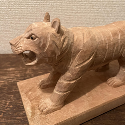 木製木彫り虎獅子彫刻置物オブジェ縁起物 木製木彫り虎獅子彫刻置物オブジェ縁起物