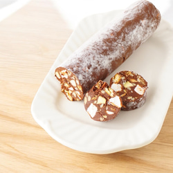 サラメ・ディ・チョコラータ「サラミに見立てたチョコレート」 4枚目の画像