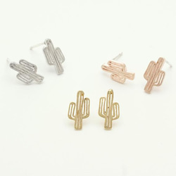【2個入り(1ペア)】サボテンピアス、Cactusイヤリング、砂漠、夏、季節、イヤーカフ、2色選択可/E115-OP 1枚目の画像