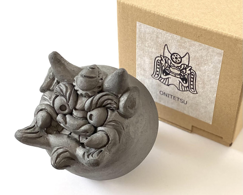 縁起酒器、鬼瓦型のお猪口【おにちょこ】本場淡路のいぶし瓦・ホンモノ