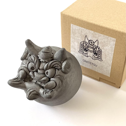 縁起酒器、鬼瓦型のお猪口【おにちょこ】本場淡路のいぶし瓦・ホンモノ