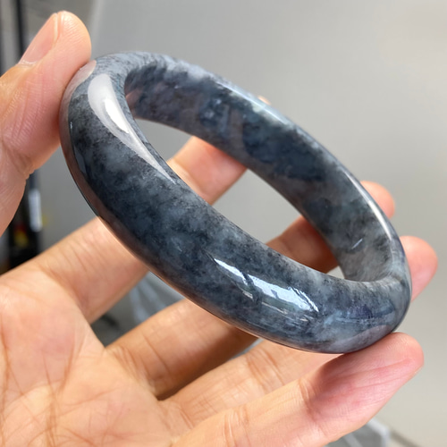 BG02 美品 58.5 ミャンマー産 天然 A貨 黒翡翠 本翡翠 バングル
