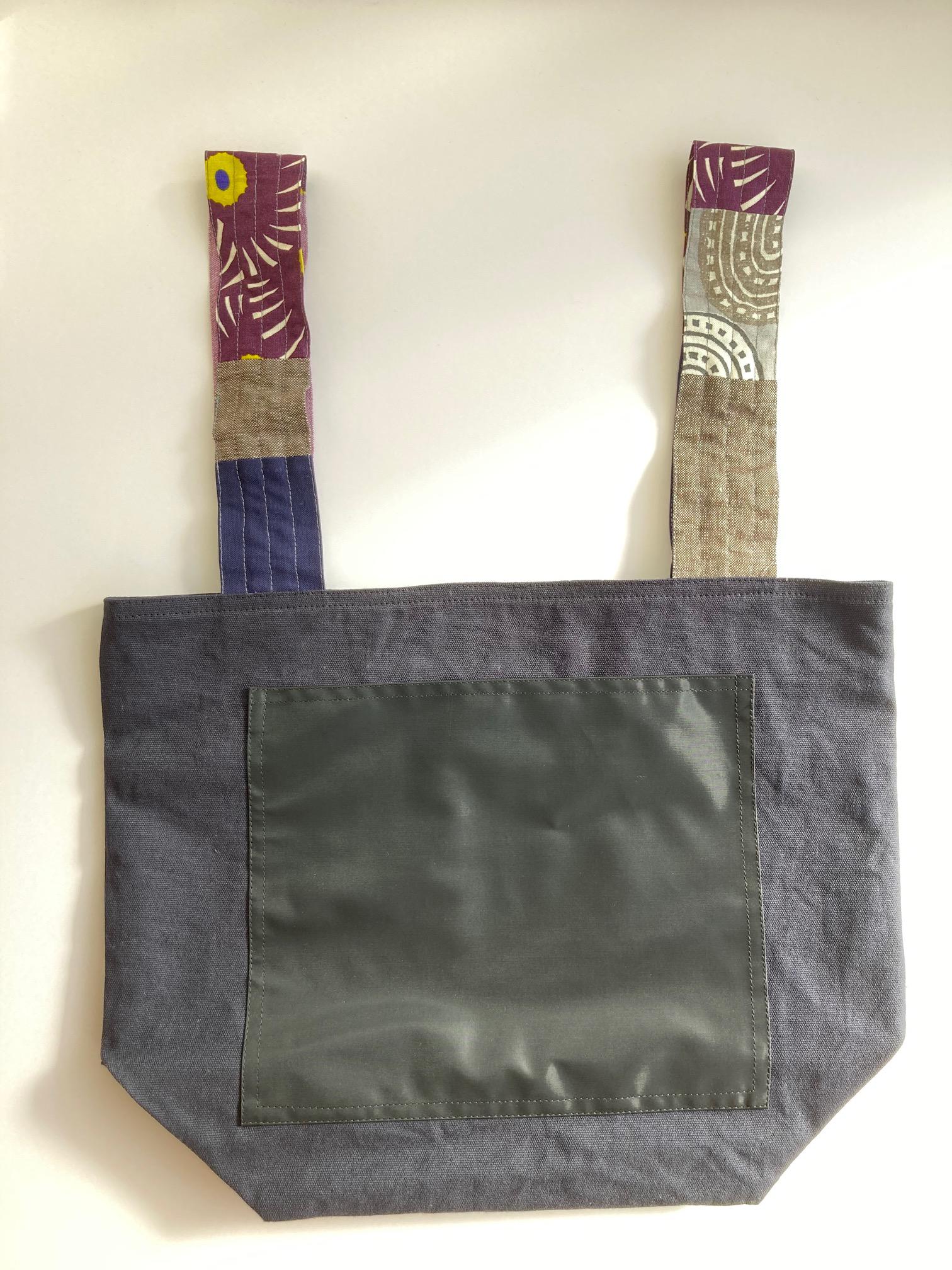 【 SALE! 】持ち手（4バージョンあります）がパッチワークのスクエアデイリーバッグ 黒帆布