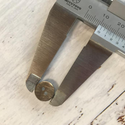 【再再販】お買い得 ◆ 30ヶ入 ◆ シェルボタン(黒蝶貝) ◆ 2穴 ◆ 皿型 ◆ 11.3mm ◆ B-No,002 3枚目の画像