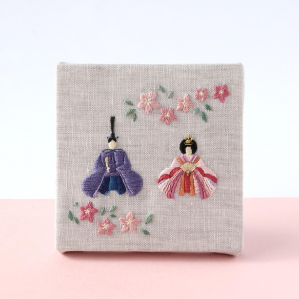 ひな祭り♪お雛様　桃の節句　手刺繍パネル　［受注制作］ 1枚目の画像