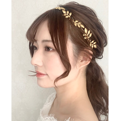 小枝 ウェディング ヘッドドレス　カチューシャ ブライダル ヘアアクセサリー リーフ  ゴールド　結婚式 花嫁 MA67 2枚目の画像