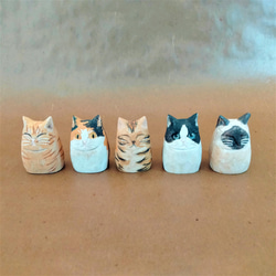 置物　ミニ猫◆桐　木彫り　 1枚目の画像