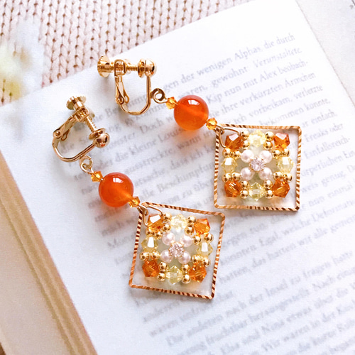 【VASEUL】Crystal Square Earrings ピアス スワロフスキークリスタルビーズとパール スクエアのイヤリング