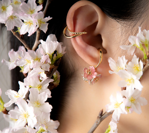 桜の花のイヤーカフ 12枚目の画像