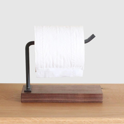 卓上で使えるトイレットペーパースタンド【ウォールナット×アイアン】卓上 トイレットペーパーホルダー ロールペーパーホルダ 2枚目の画像
