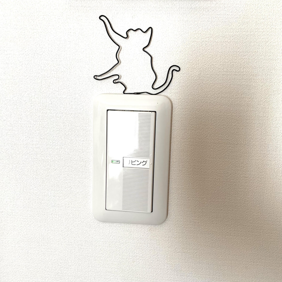 【虫ピン付き】ワイヤーアート★お好きなネコを１つお選び下さい★Akareke 6枚目の画像