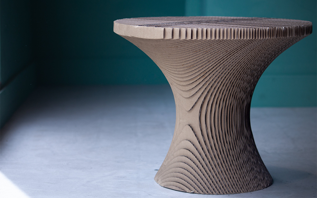 The Stool　-美しい環境配慮型のダンボールスツール- ダンボール家具のカミカグ