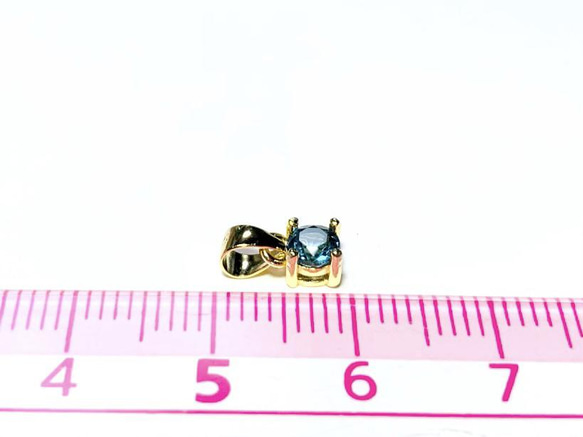 【天然石ペンダントトップ】ロンドンブルートパーズ 4mm　18KGP製　ネックレス　ハンドメイド素材 5枚目の画像