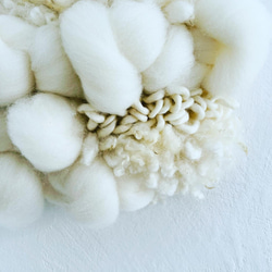 3種のホワイト羊毛のハンギング 4枚目の画像