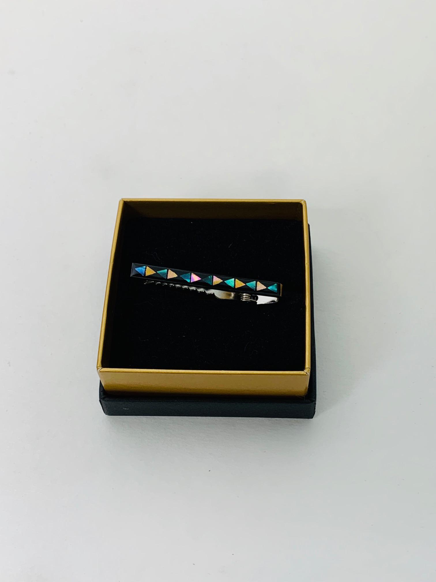 螺鈿タイピン　ウエーブ