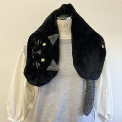 促銷價 ★ Resale x 3 最強蓬鬆保暖❤️ 舒緩貓毛圍巾（黑色） 第4張的照片