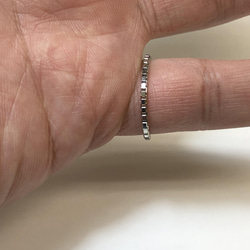 Pt850 プラチナ ベネチアン 1.5mm幅チェーンリング  指輪 レディース 4枚目の画像