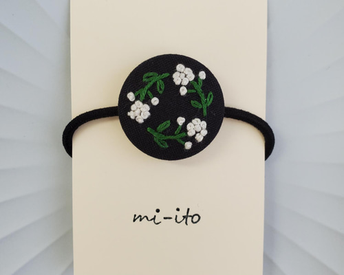 刺繍ヘアゴム no.622 くるみボタン 《送料無料》 ヘアゴム mi-ito 通販