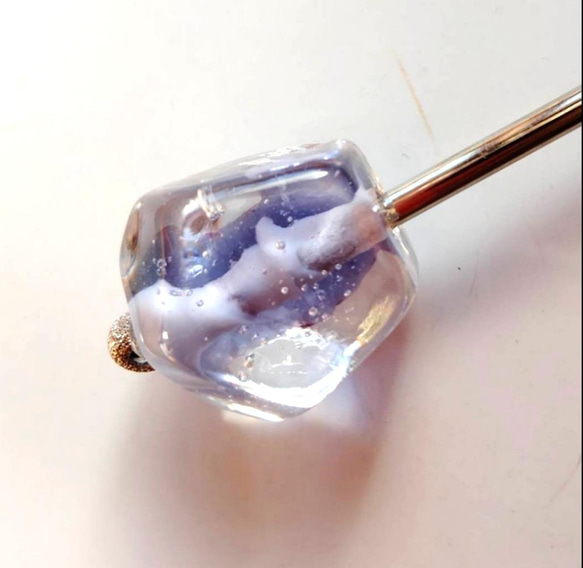 ガラスの氷かんざし　ラベンダー　浴衣にぴったり　とんぼ玉かんざし 3枚目の画像