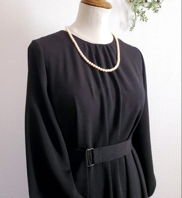 ✜フォーマルブラックワンピース✜二越ちりめん✜【送料無料】✜ 1枚目の画像