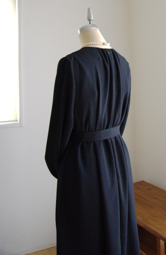 ✜フォーマルブラックワンピース✜二越ちりめん✜【送料無料】✜ 4枚目の画像