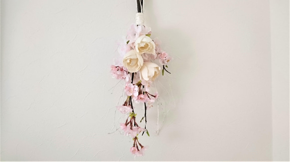 桜とピオニーの白枝入りブーケ&スワッグ 白×ピンク 4枚目の画像