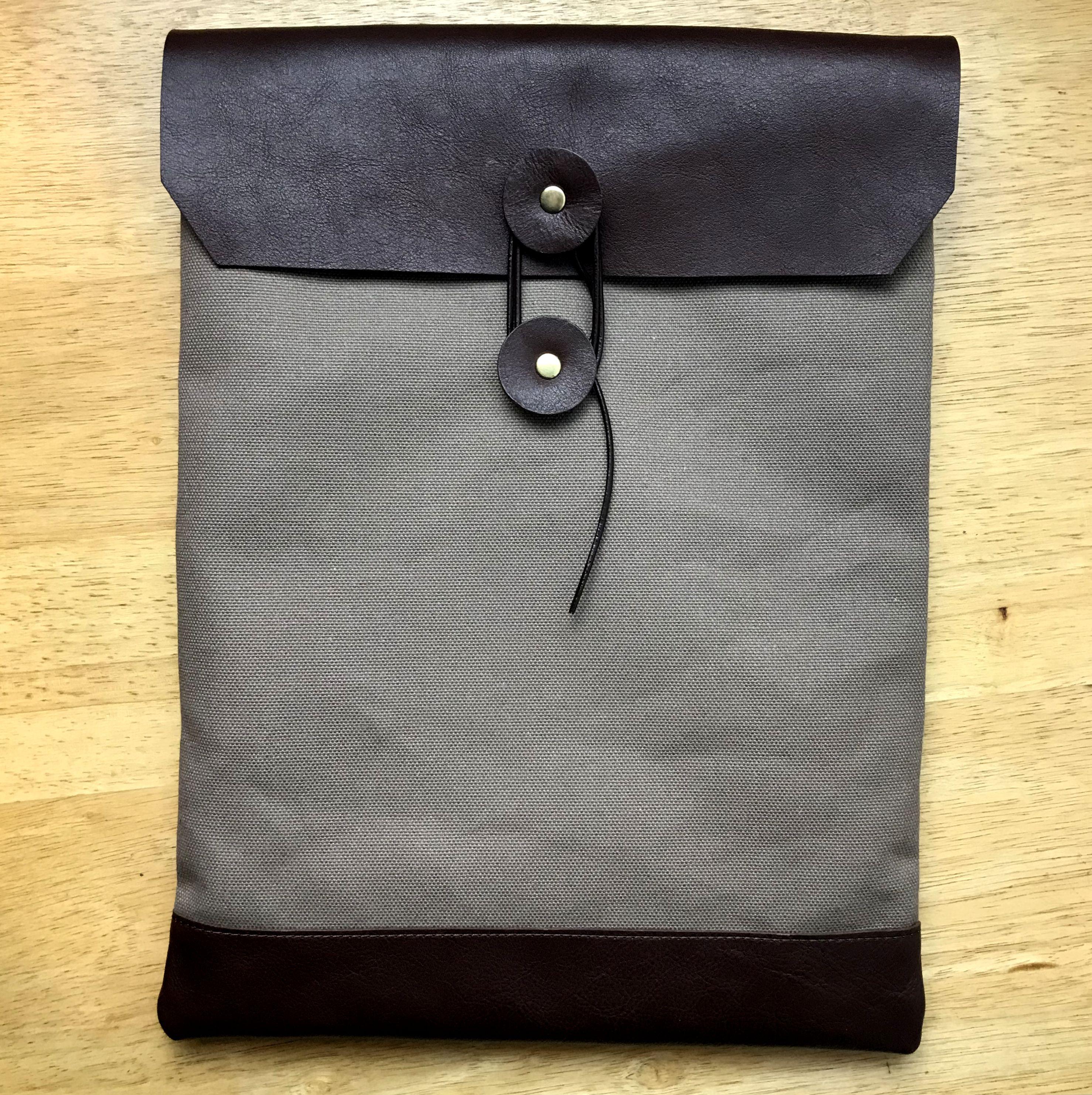 PCケース・MacBook ／13インチ用サイズ < envelope / gray >