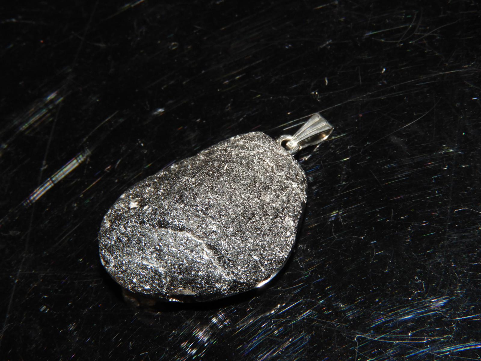 覚醒へ導く『火の真珠』特大のアグニマニタイトペンダント！メイドインジャパン　天然石 15