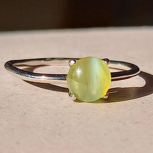 天然石キャツアイシルバー925リング　Silver ring 蛍光色のクリソベリルキャッツアイのシルバー11号リング