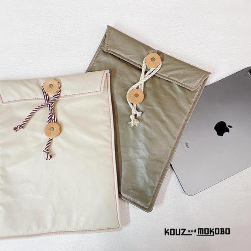 horo.s】防水リネンと革のタブレットケース 茶封筒型「POSTAL」iPad