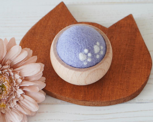 あしあとピンクッション✾マカロンパープル 羊毛フェルト雑貨✾ 羊毛