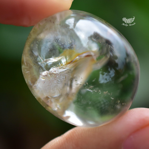 ライモナイト入り☆貫入水晶 クォーツインクォーツ 53 天然石