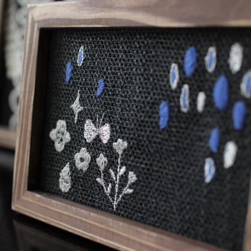 刺繍の絵、半額で。 光影』 刺繍絵 刺繍アート | あきのかぜ