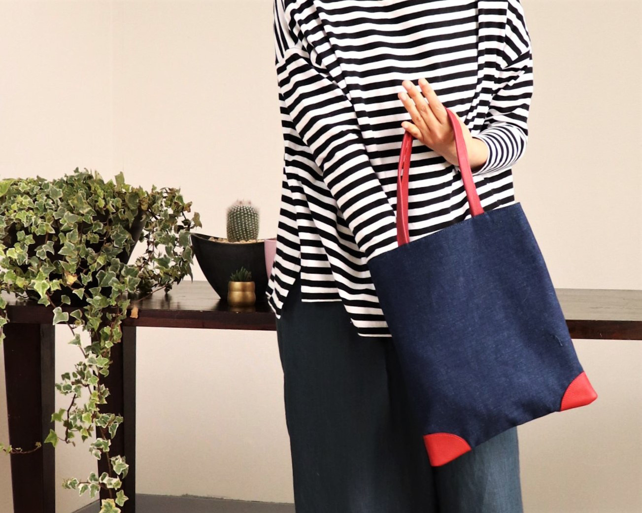 デニム×レザートートバッグ：レッド