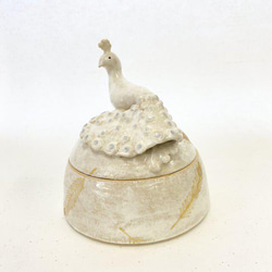 陶のハコ「白孔雀」 2枚目の画像