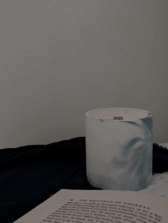 【The Breathe】【情人節蠟燭】午夜山嵐 (大容量款)-琥珀與薰衣草香氛 第4張的照片