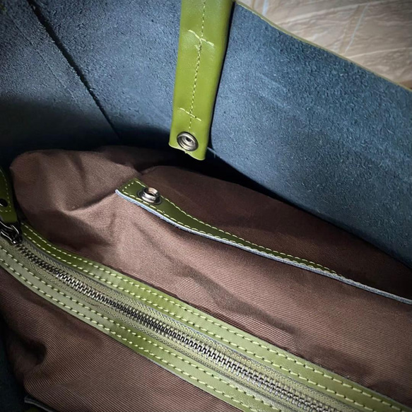 義大利皮革手提包，男女通用，大號，時尚，真皮，含袋中袋，綠色 第5張的照片