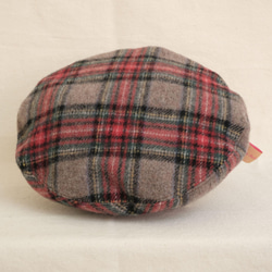 reversible wool check beret beige & green check 第1張的照片