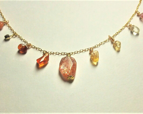 太陽の石〜サンストーン×マクラメネックレス WA】サンストーンマクラメネックレス | 月と太陽のしずく Macrame