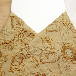 ◇レース半襟・半衿【華】芥子色 1枚目の画像